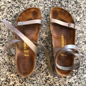 Birkenstock sandals size 40